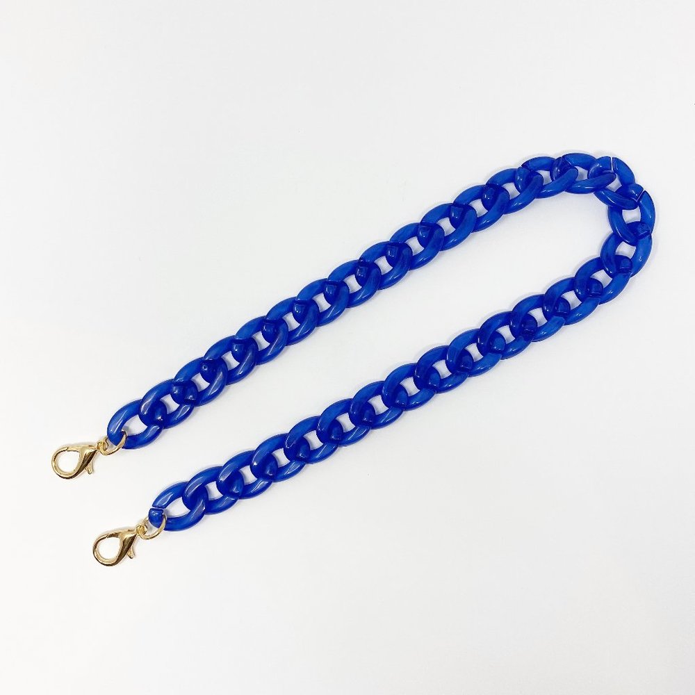Chain Link Short Acrylic Purse Strap in Blue